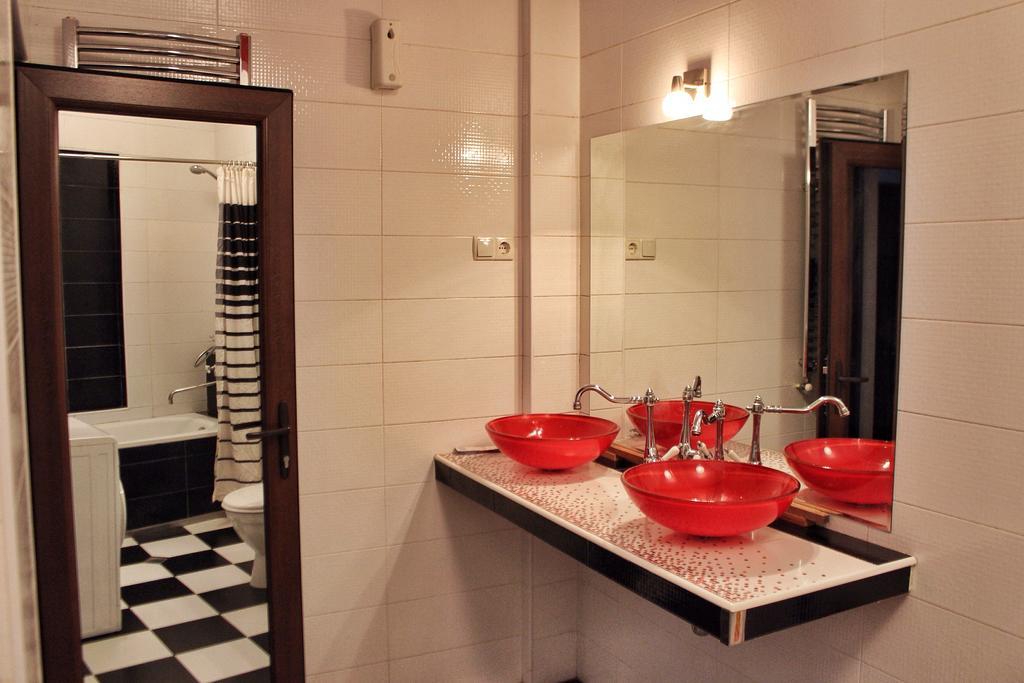 Nest Hostel Tbilisi Bagian luar foto