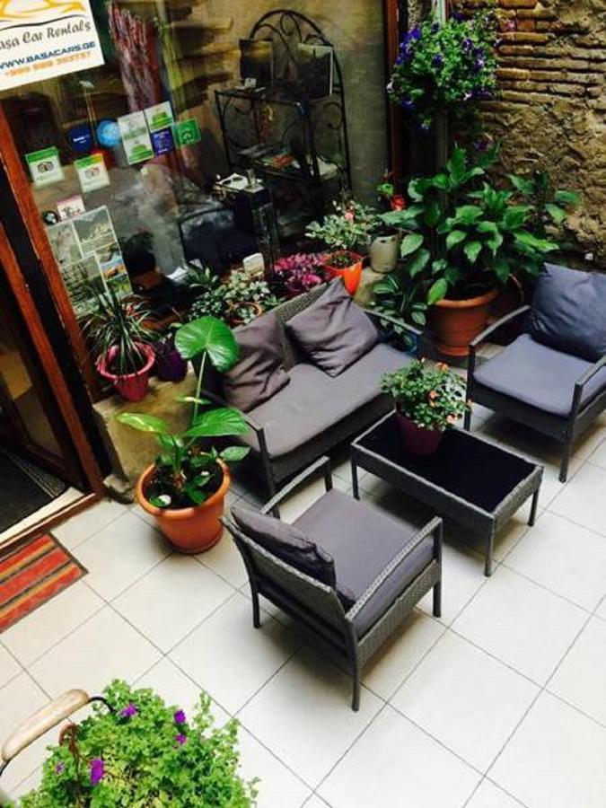 Nest Hostel Tbilisi Bagian luar foto